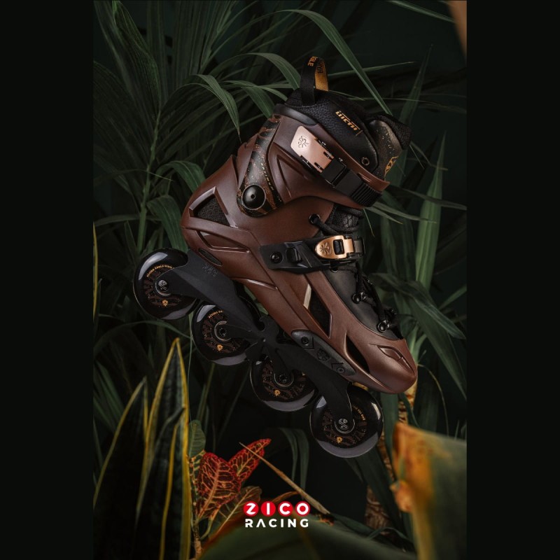 Rolki marki Flying Eagle model F7 Optimum w kolorze brązowym widok prawej rolki z boku